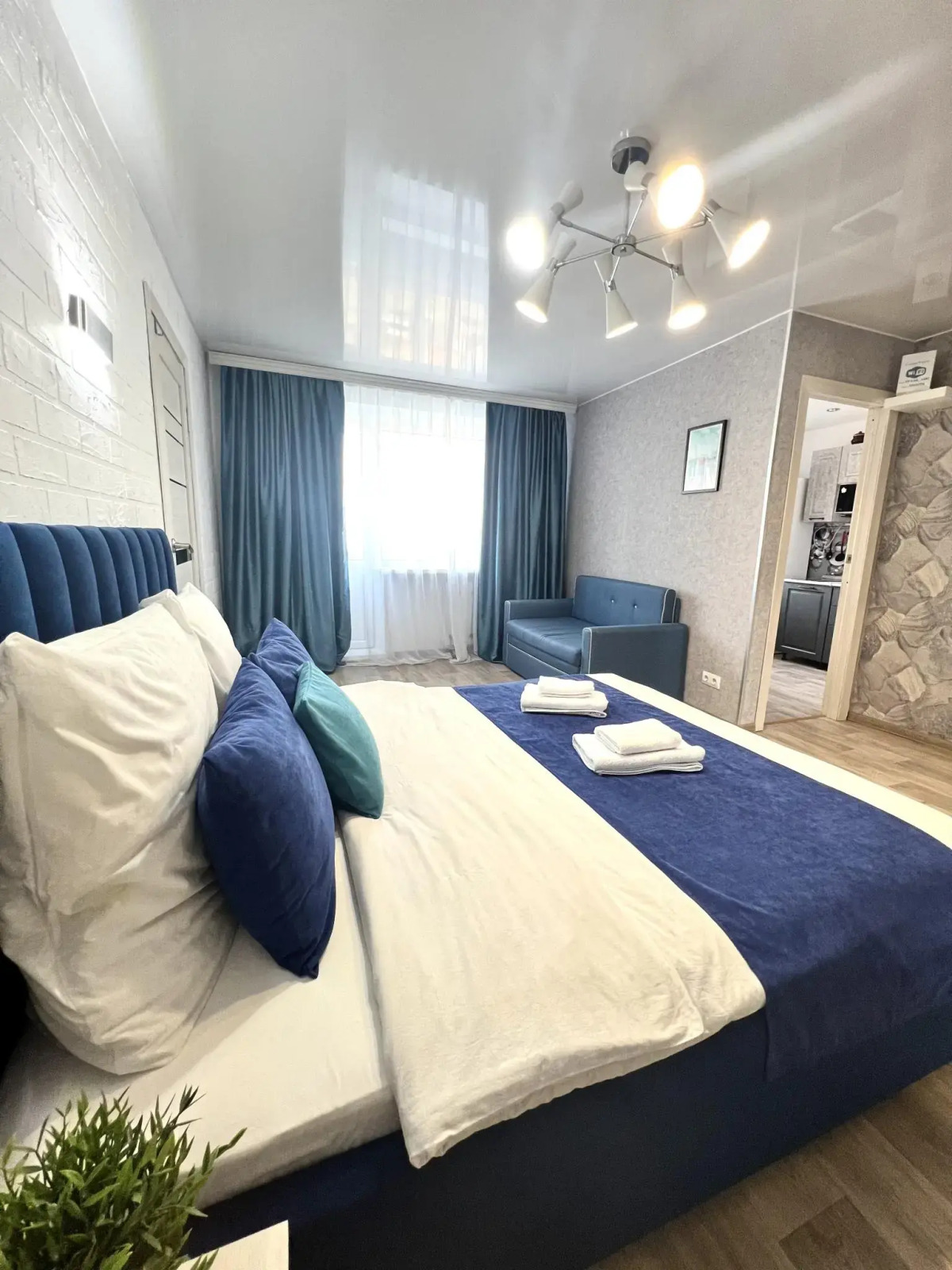 Созвездие Камчатки на проспекте 50 лет Октября 7/1