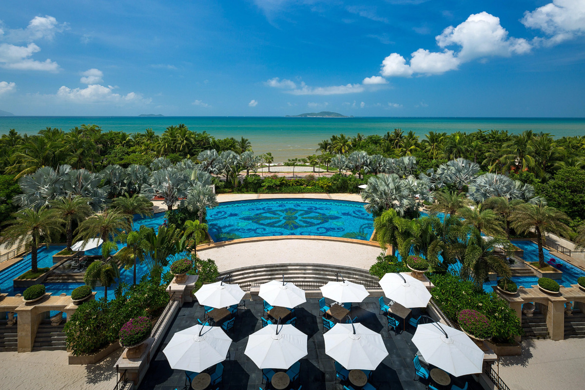 Отель Crowne Plaza Resort Sanya Bay