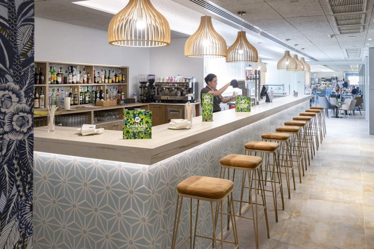 Отель 4R Gran Europe