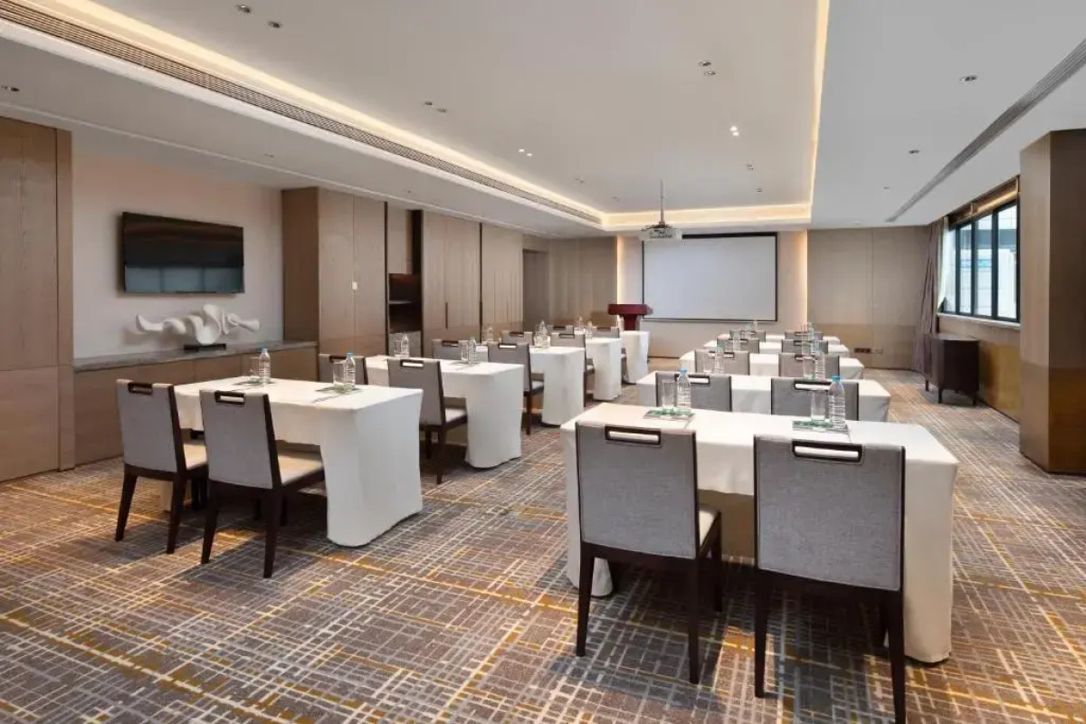Holiday Inn Hotel and Suites Sanya Yalong Bay by IHG