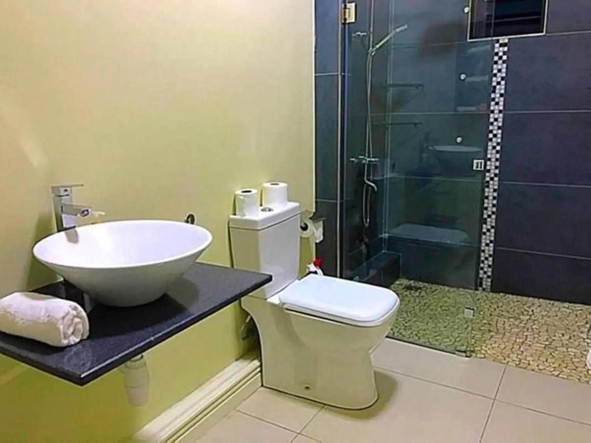 Sugareef West Coast Luxury Penthouse