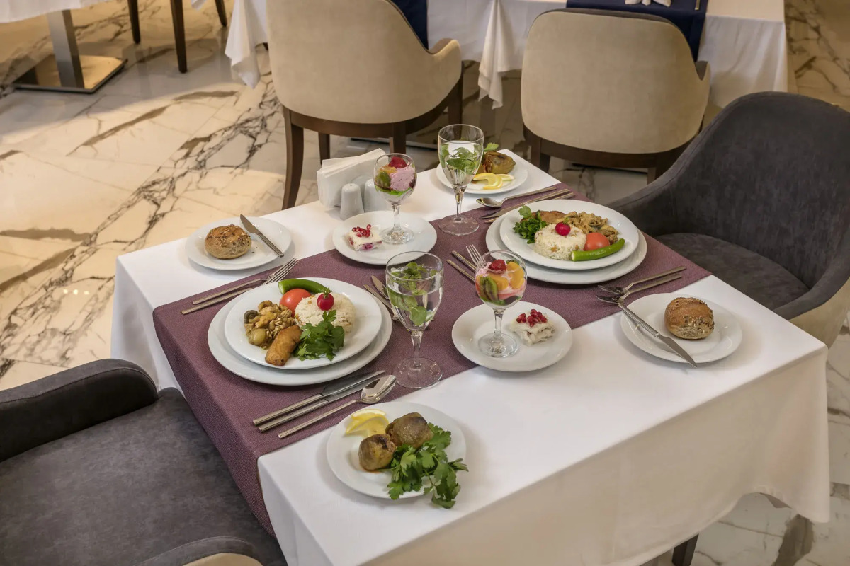 B Business Hotel & Spa