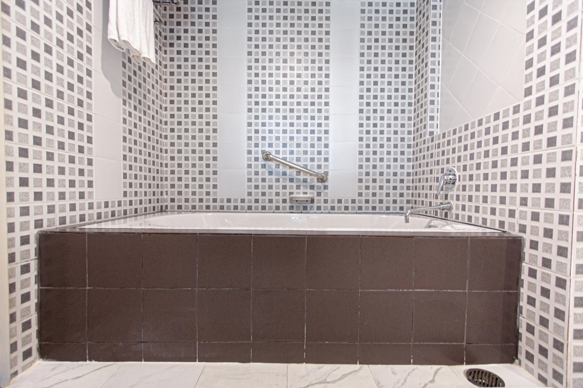 Karon Sea Sands Resort