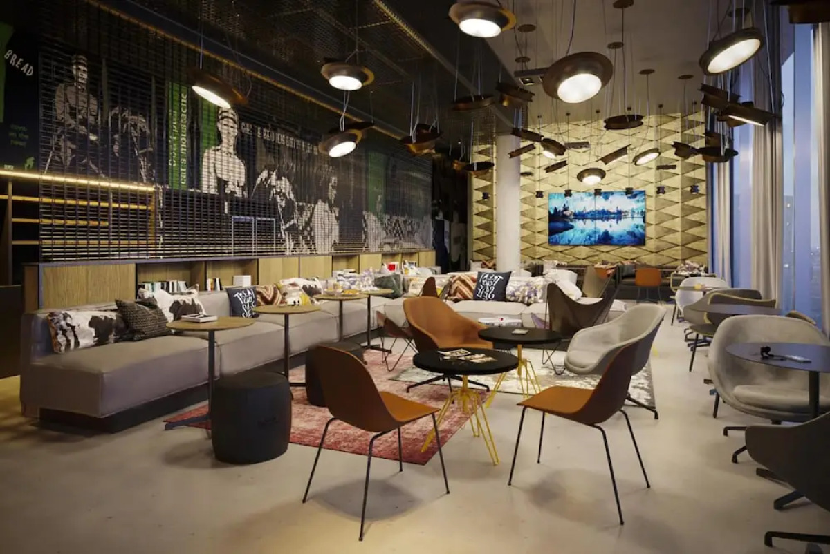 Отель Moxy Kaunas