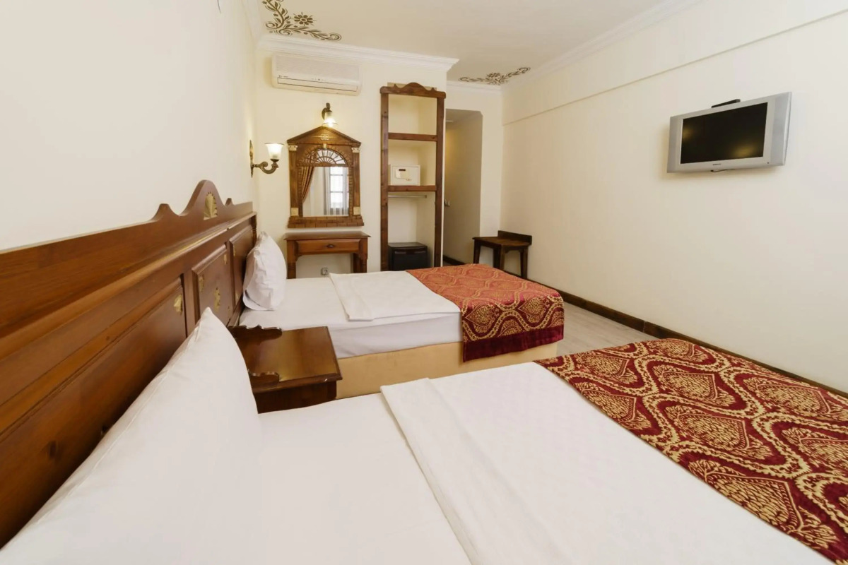 Costa Bitezhan Hotel