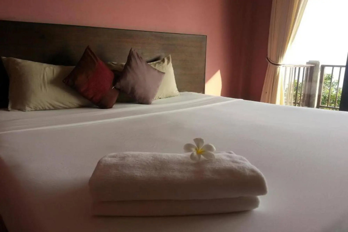 Blue Hill Beach Resort