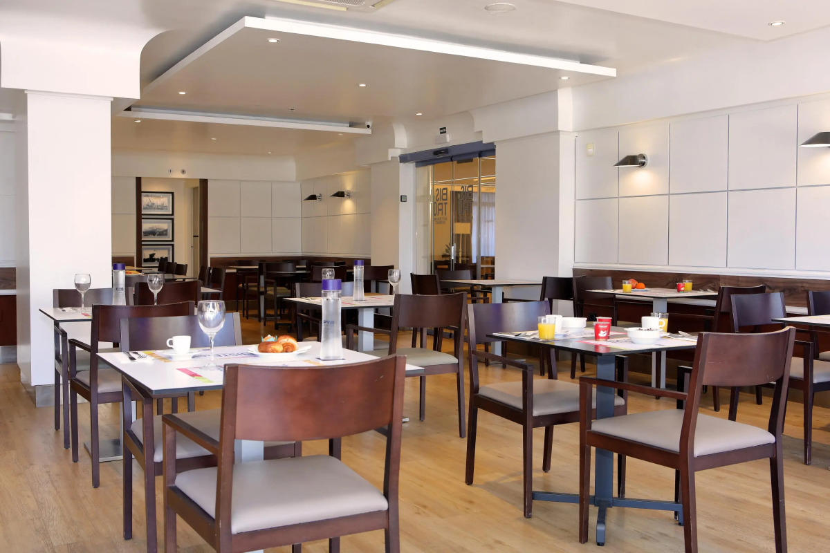 Aparthotel PYR Fuengirola