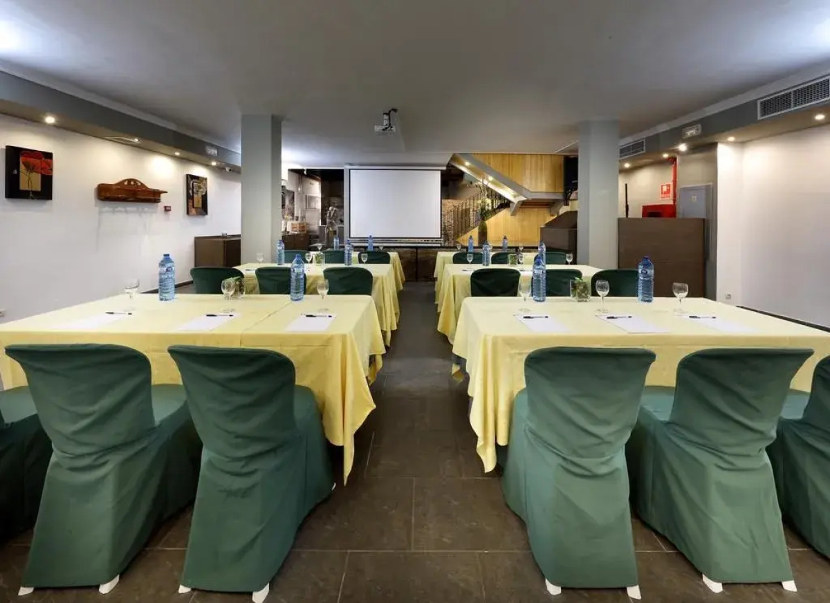 Sercotel Tribuna Malaga