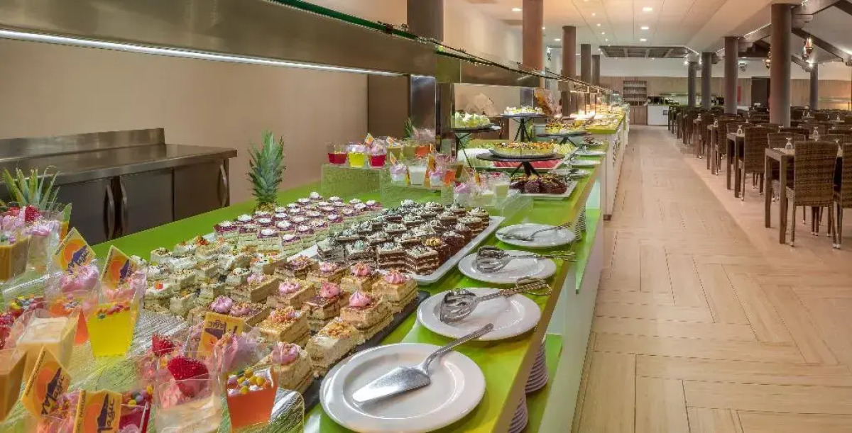 Magic Natura Animal, Waterpark & Polynesian Resort