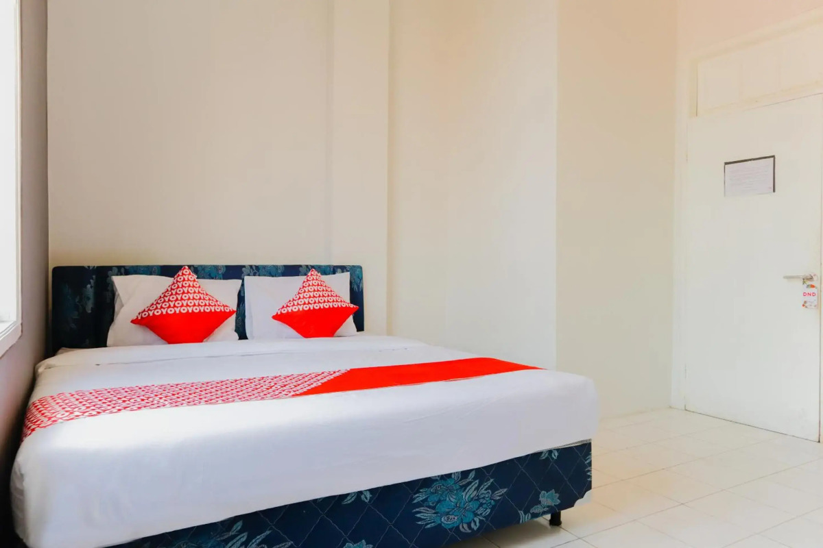 OYO 1111 Pasar Baru Inn