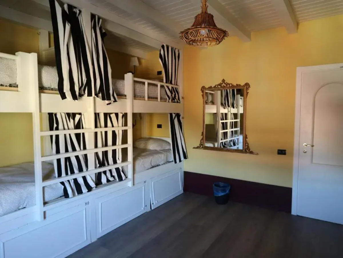 Grand Hostel Coconut