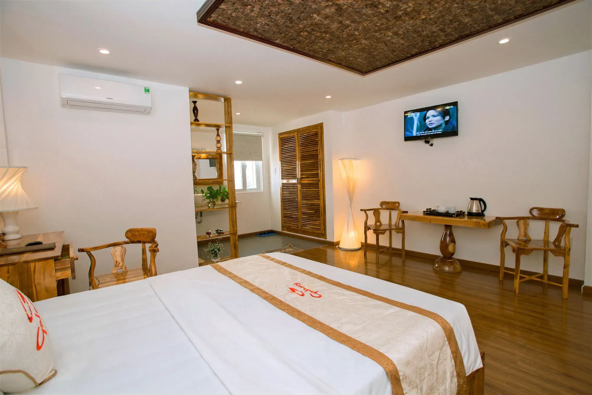 Rex Hotel and Apartment