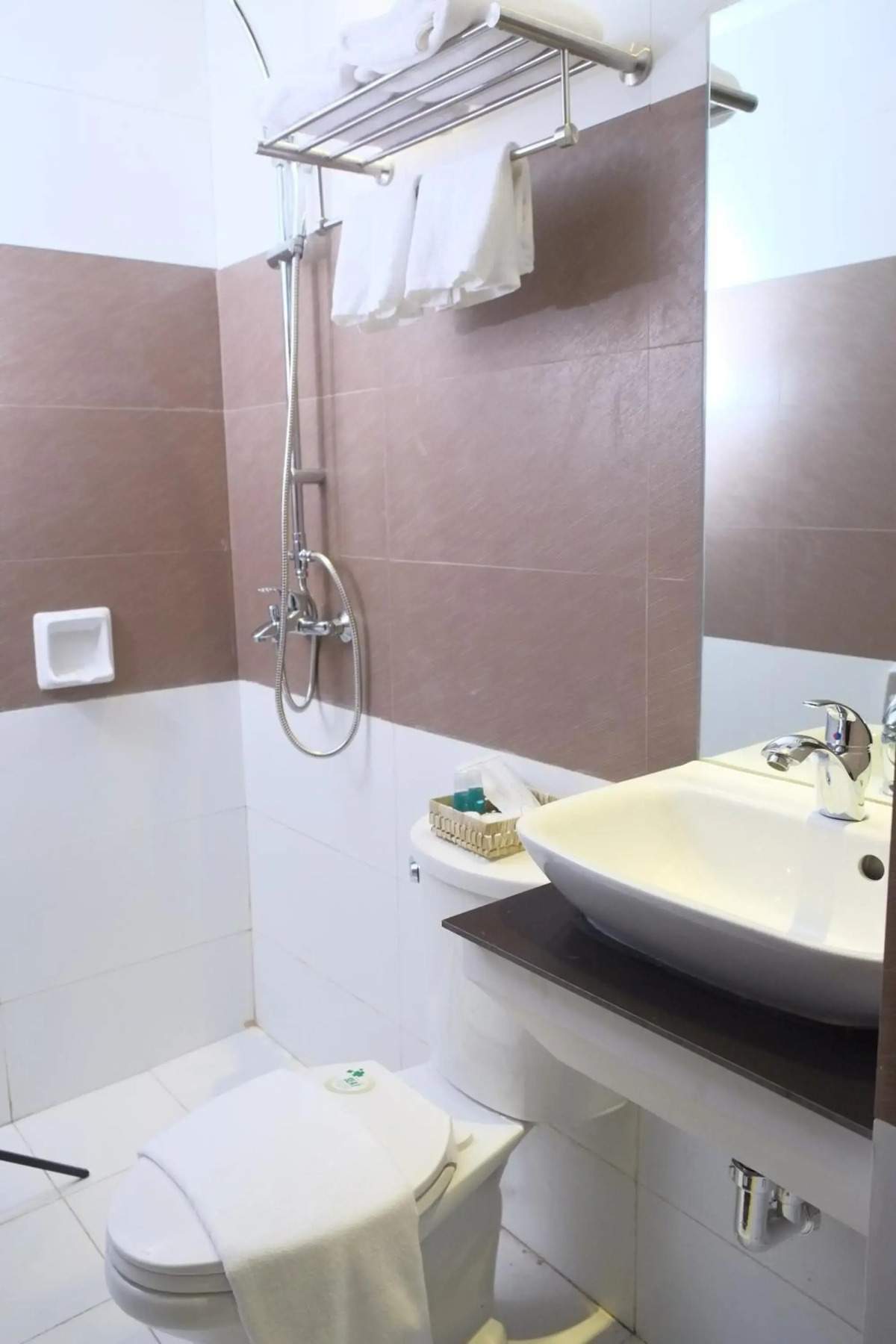 Southpole Central Hotel