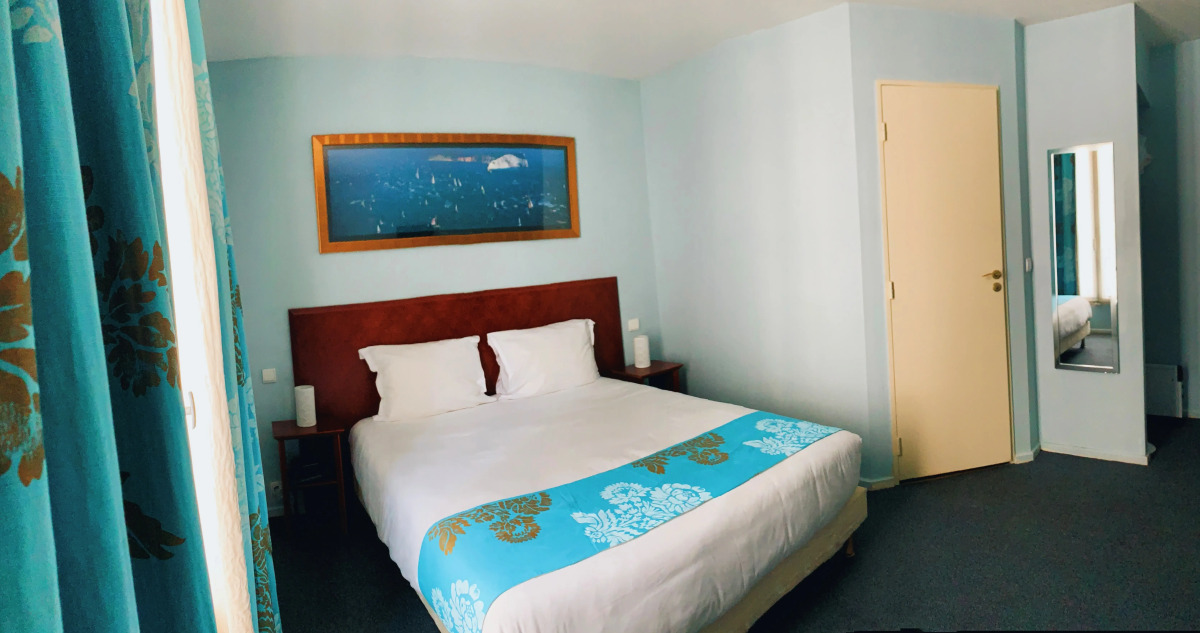 Отель Bellevue Paris Montmartre