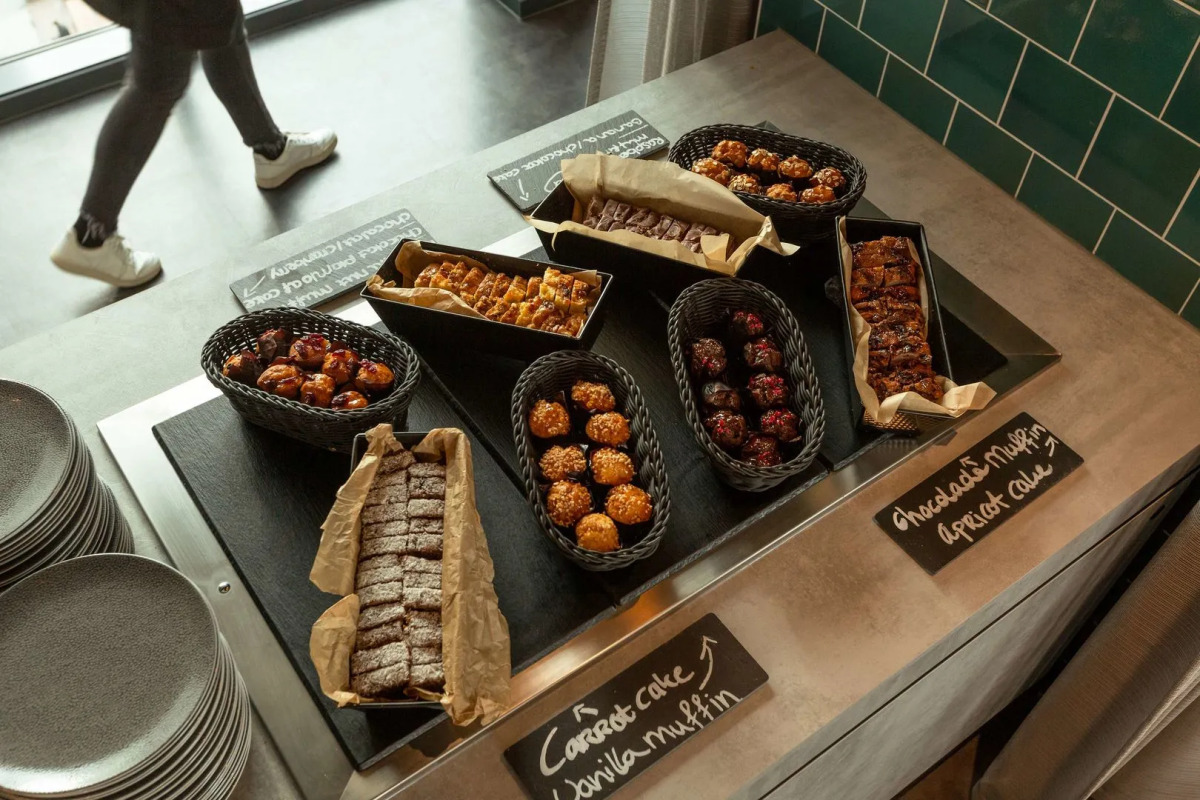 Holiday Inn - the niu, Fender Amsterdam by IHG