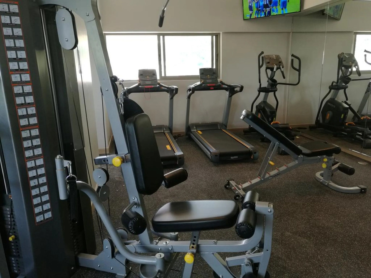 Отель Journeyhub Phuket Patong