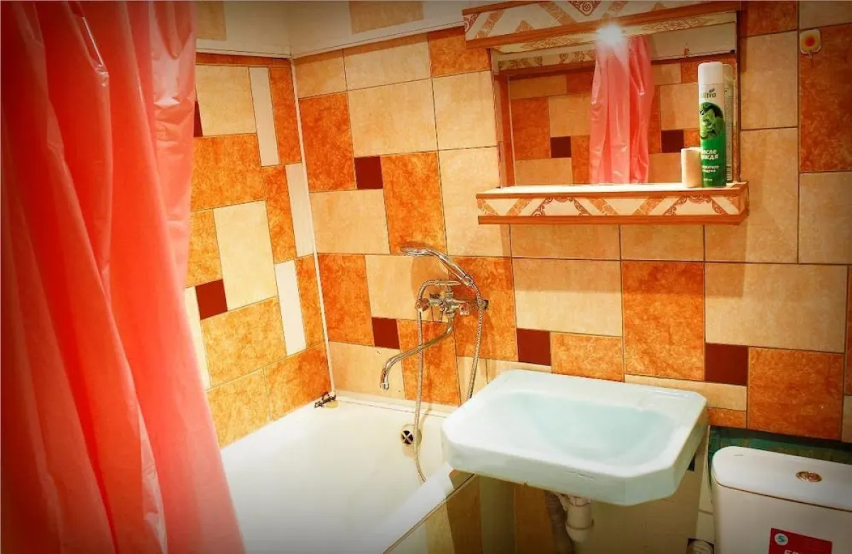 Dobrye Sutki Apartment on Merlina 20