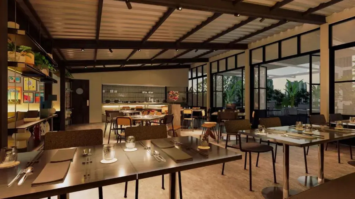 The StandardX Bangkok Phra Arthit