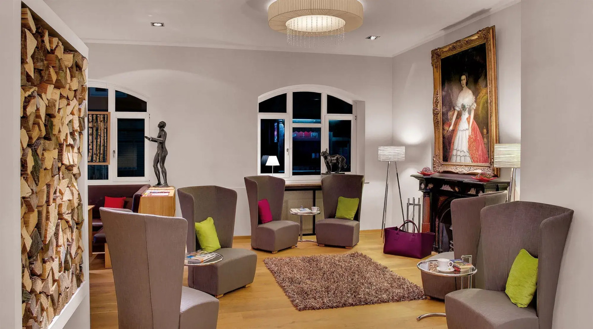 Alpen Hotel München