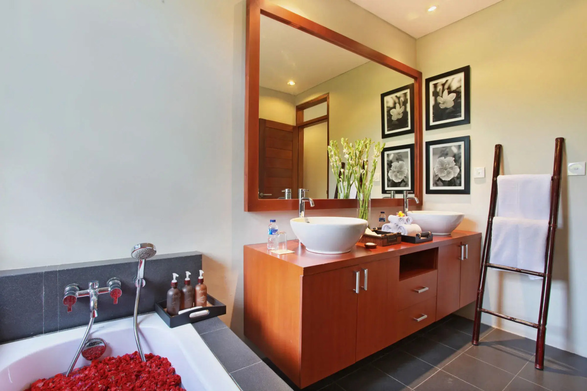 Nyanyi Sanctuary Villa by Ini Vie Hospitality