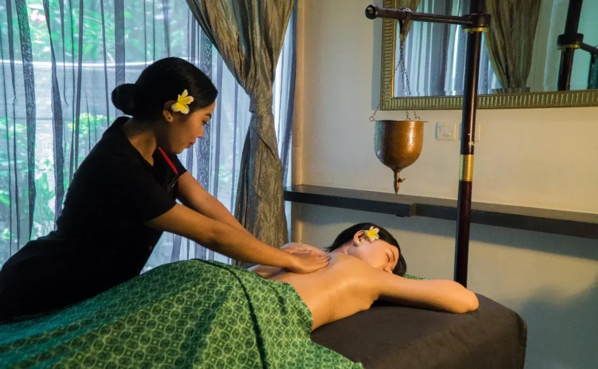 FuramaXclusive Ocean Beach, Seminyak, Bali