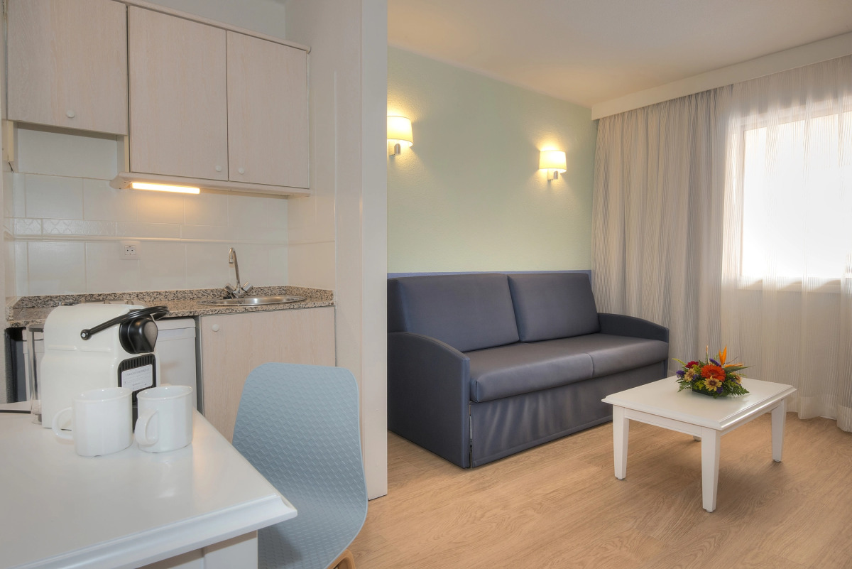 Отель Hovima Jardín Caleta