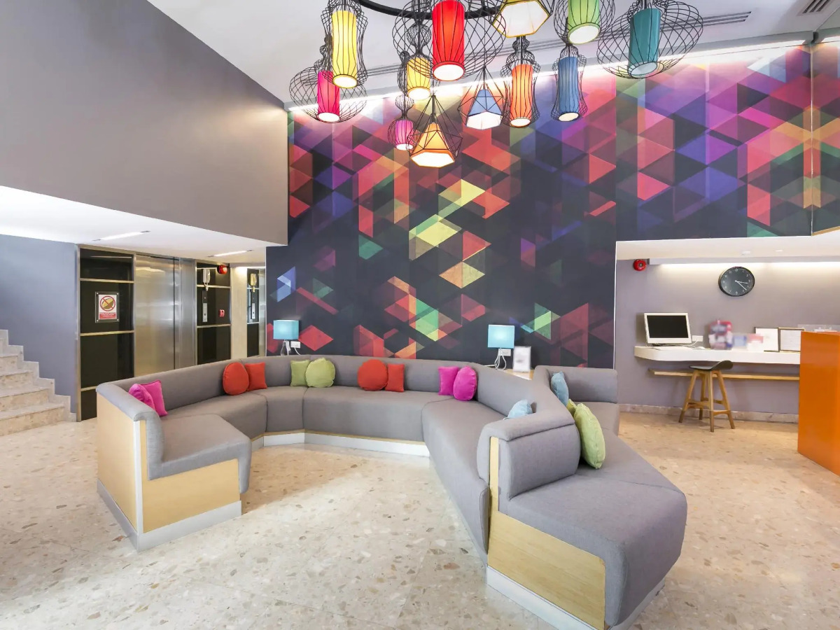 Bizotel Premier Hotel & Residence