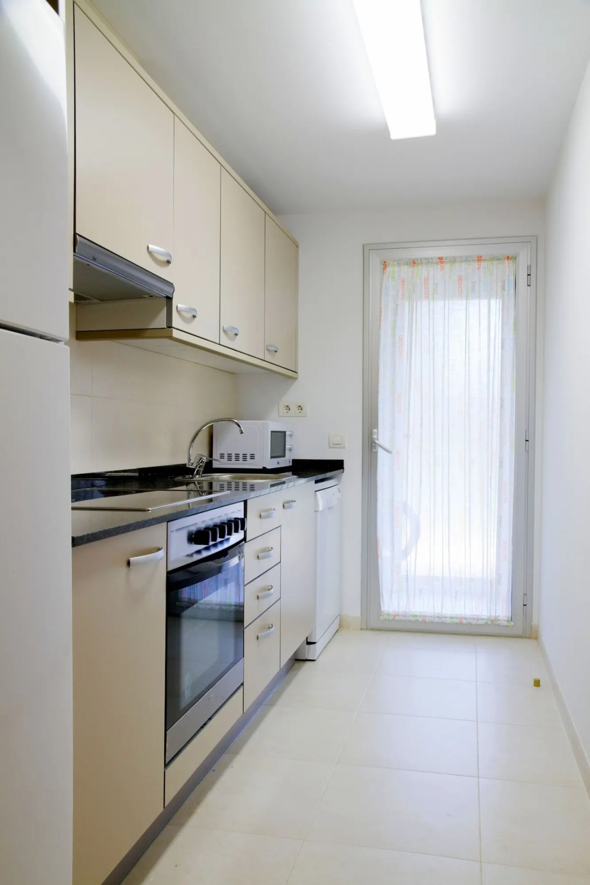 Rentalmar Families Paradise Village