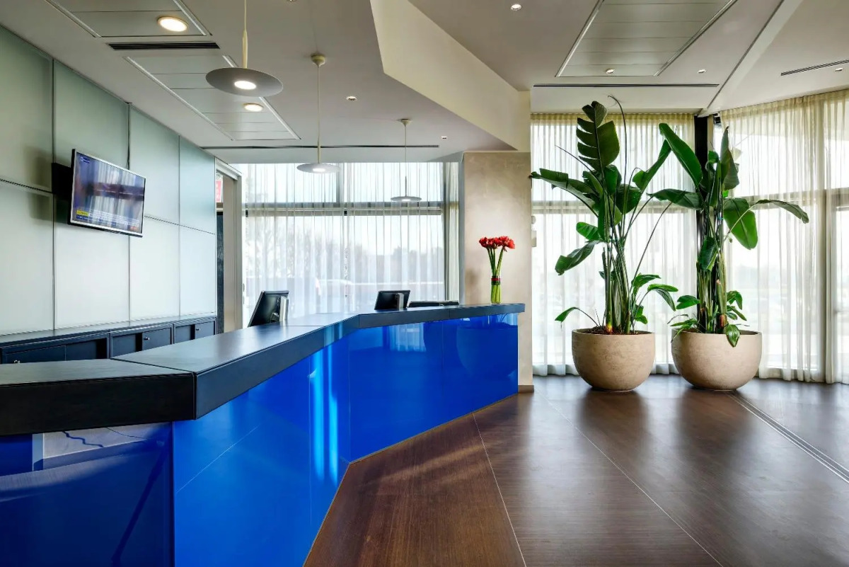 Отель Unahotels San Vitale Bologna