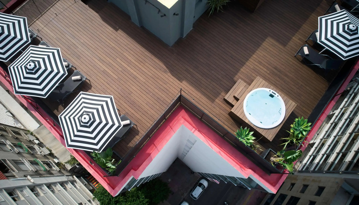 Dave Red Athens Hotel