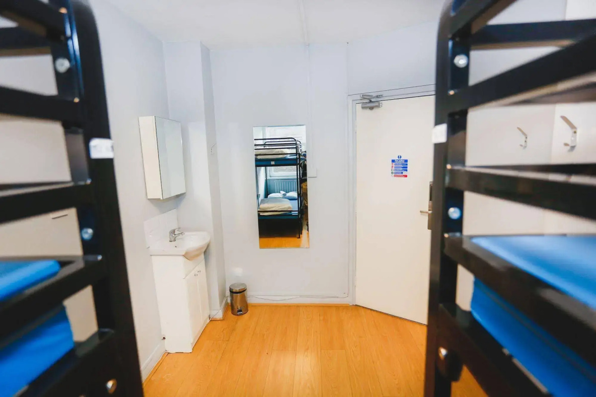 Via Limehouse - Hostel