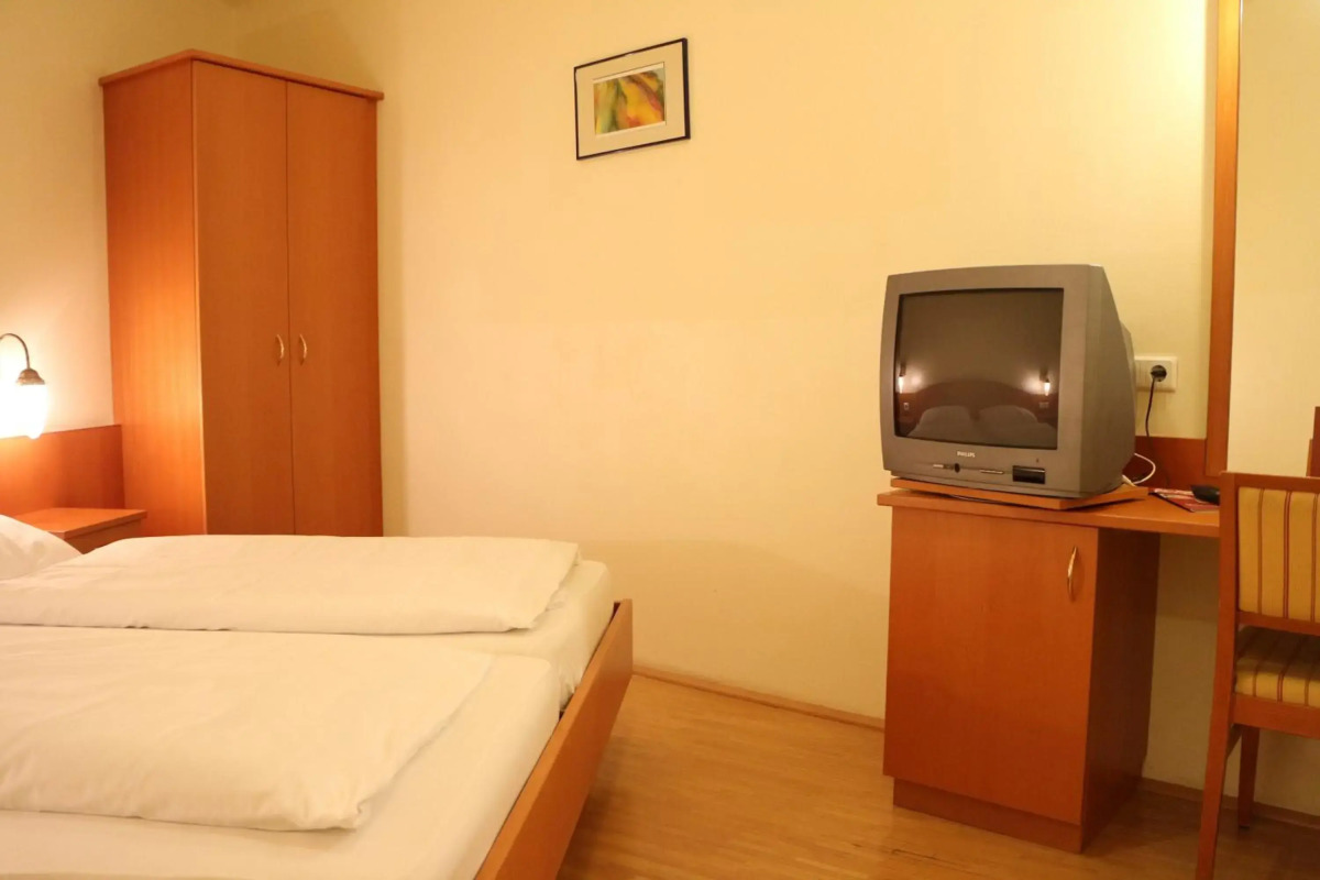 The New York EDITION