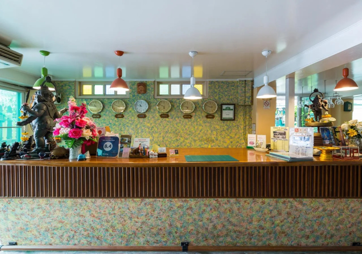 Отель Samsensam Place