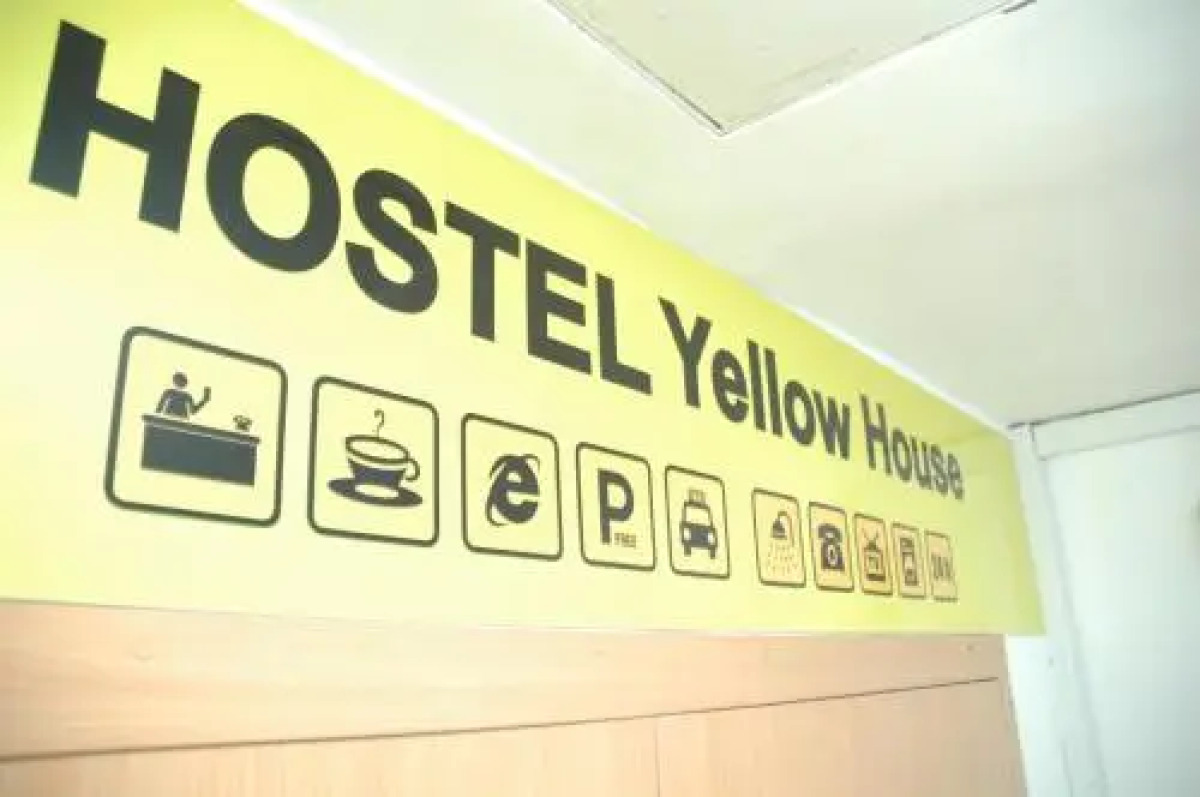 Yellow House Hostel