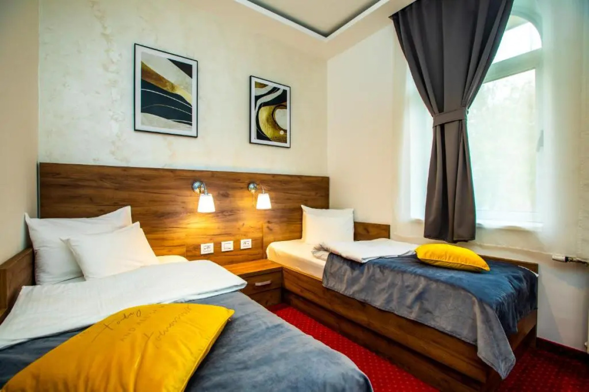 Garni Hotel Royal Crown