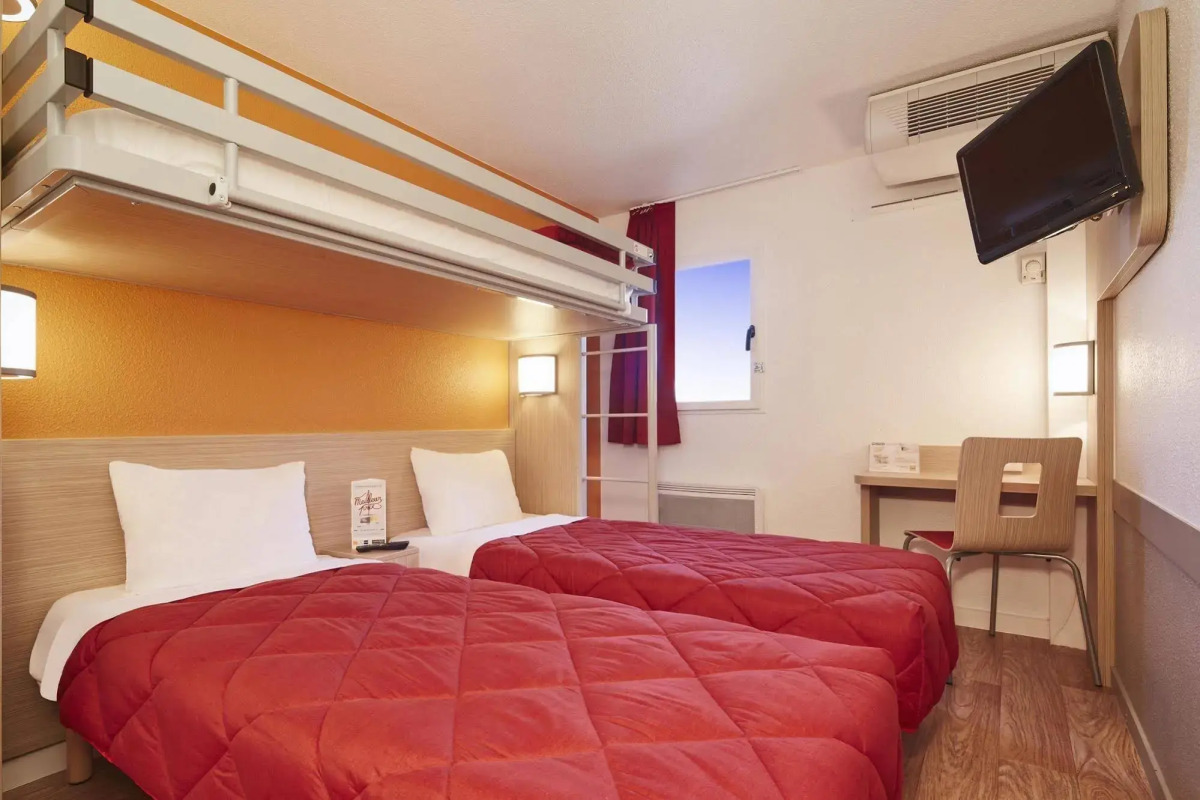 Kyriad Direct Annemasse - Genève