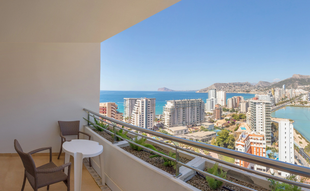 RH Ifach Family Hotel