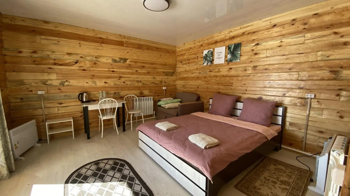 Кедр Золотой