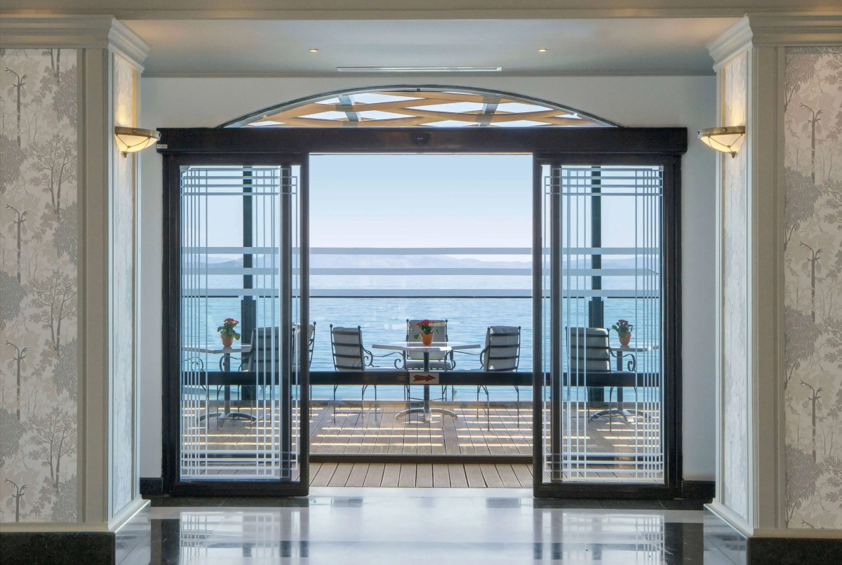 Отель Ramada by Wyndham, Athens Club Attica Riviera