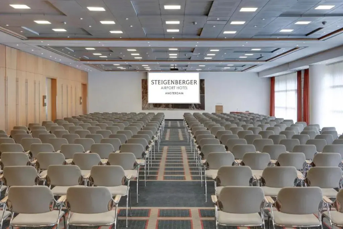 Steigenberger Airport Hotel Amsterdam Hotel