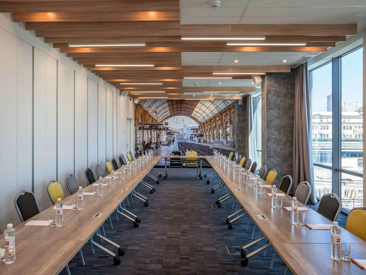 ibis Киев Вокзал