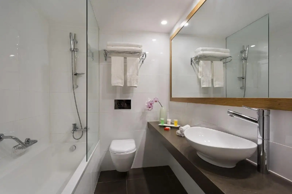 Oasis Spa Club Dead Sea Hotel