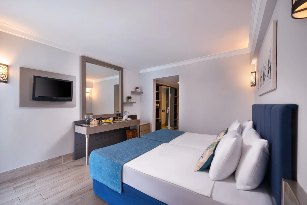 Gravel Hotels Select