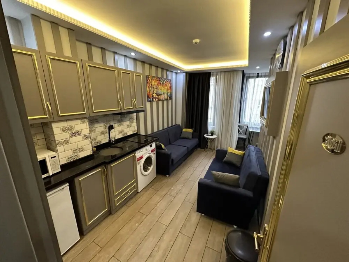 Taksim Larissa Hotel Suites