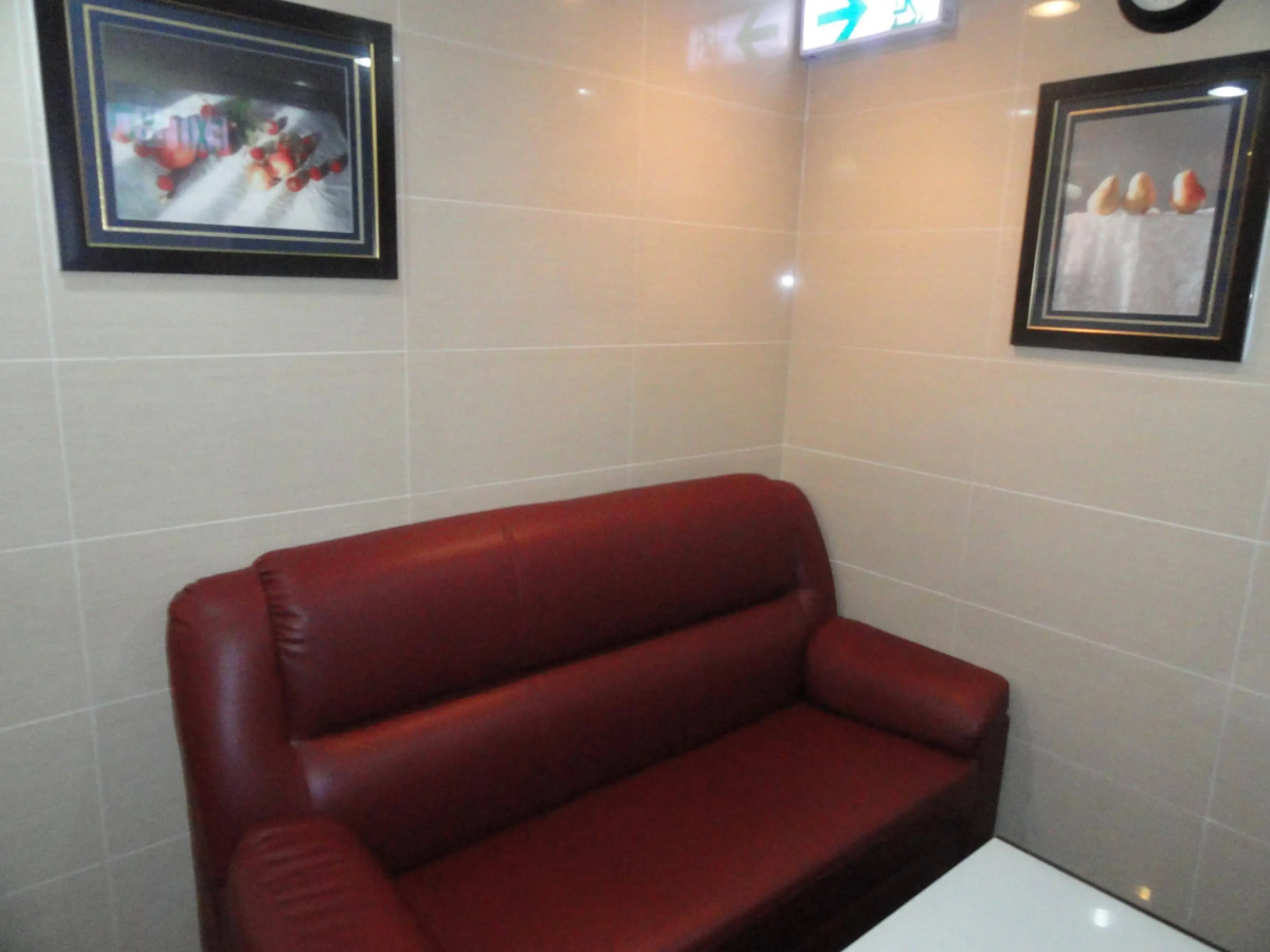 Dhillon Hotel - Hostel