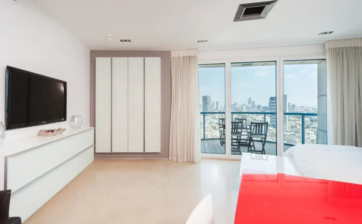 Sea Tower by Isrotel Design