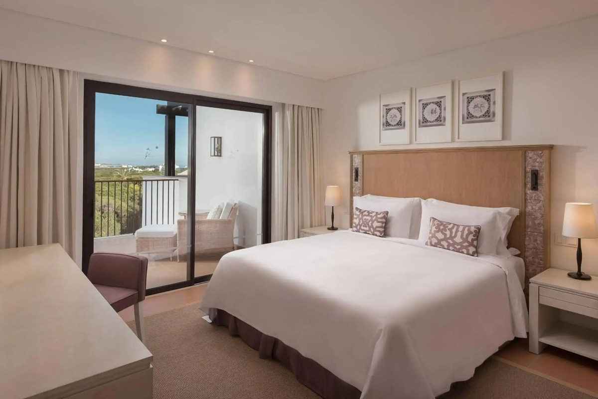 Pine Cliffs Ocean Suites, a Luxury Collection Resort & Spa