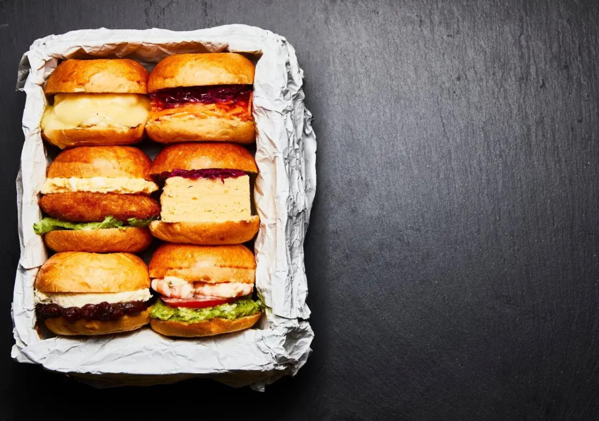 LAMP LIGHT BOOKS HOTEL nagoya