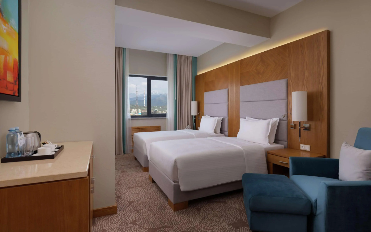 Отель DoubleTree by Hilton Almaty