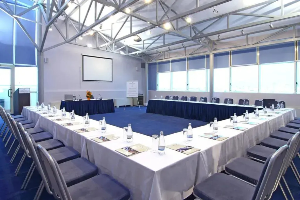 Отель Holiday Inn Bucharest - Times